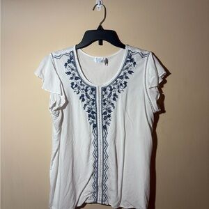 Time and Tru XL White Flutter Sleeve Blouse with Blue Embroidery